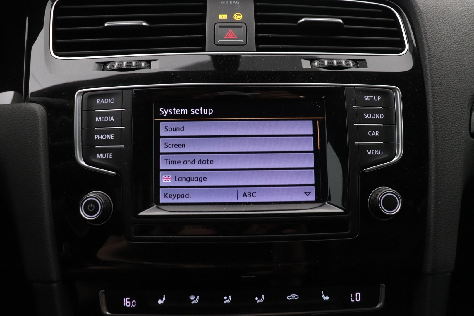 VOLKSWAGEN Golf 2013