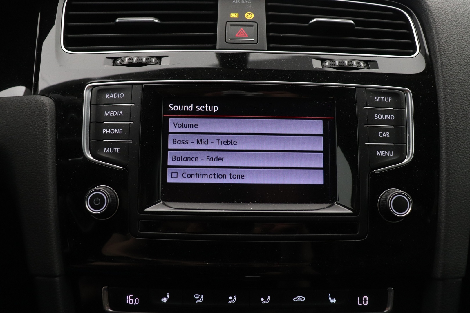 VOLKSWAGEN Golf 2013