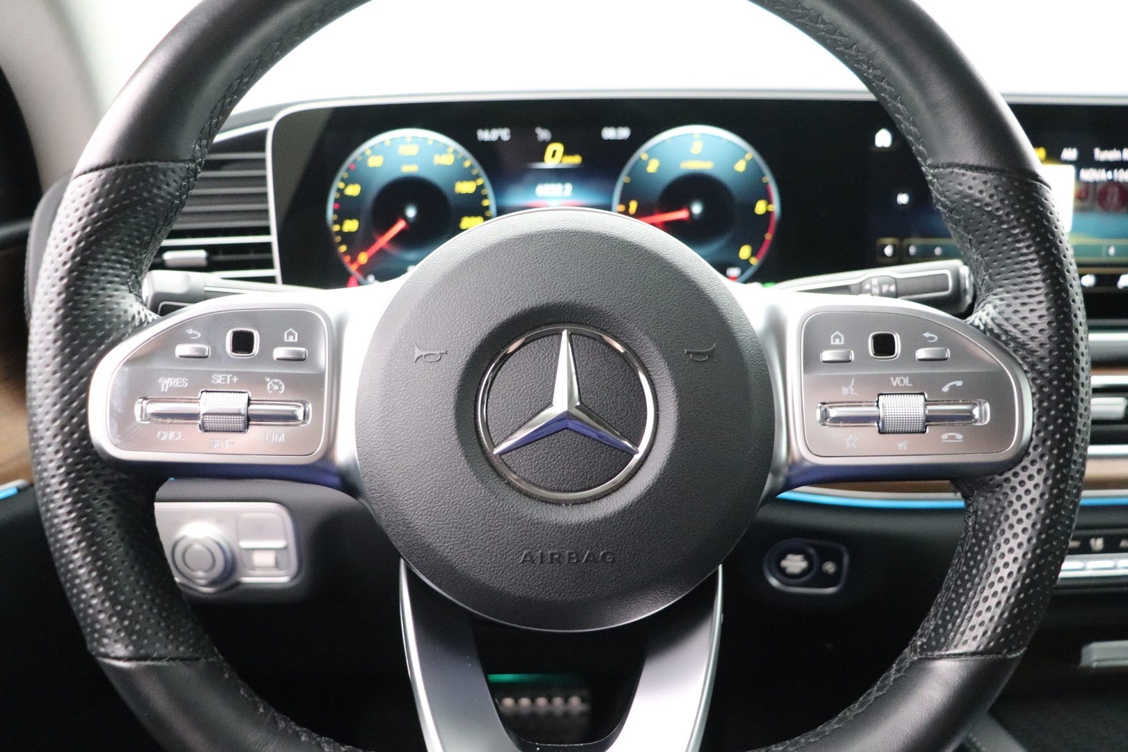 MERCEDES-BENZ GLE 2021