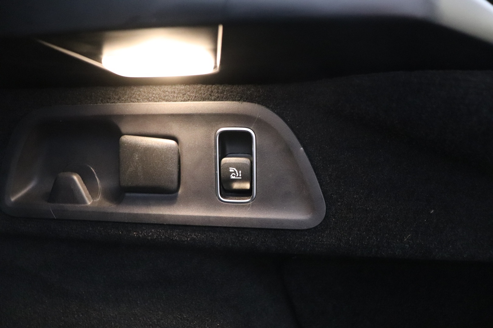 MERCEDES-BENZ GLE 2021