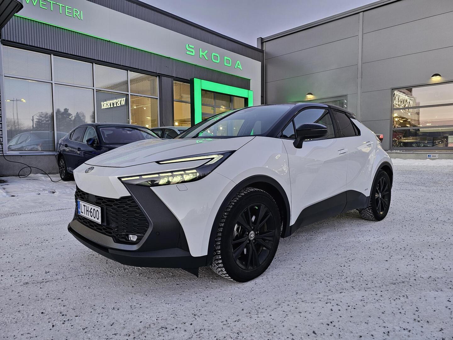 TOYOTA C-HR 2025