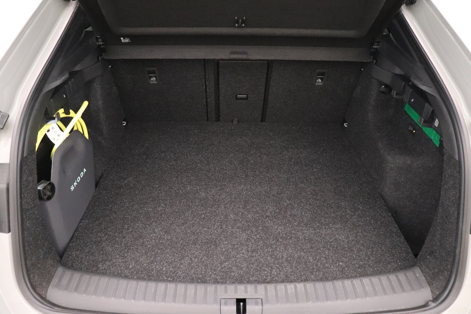 SKODA Enyaq 33