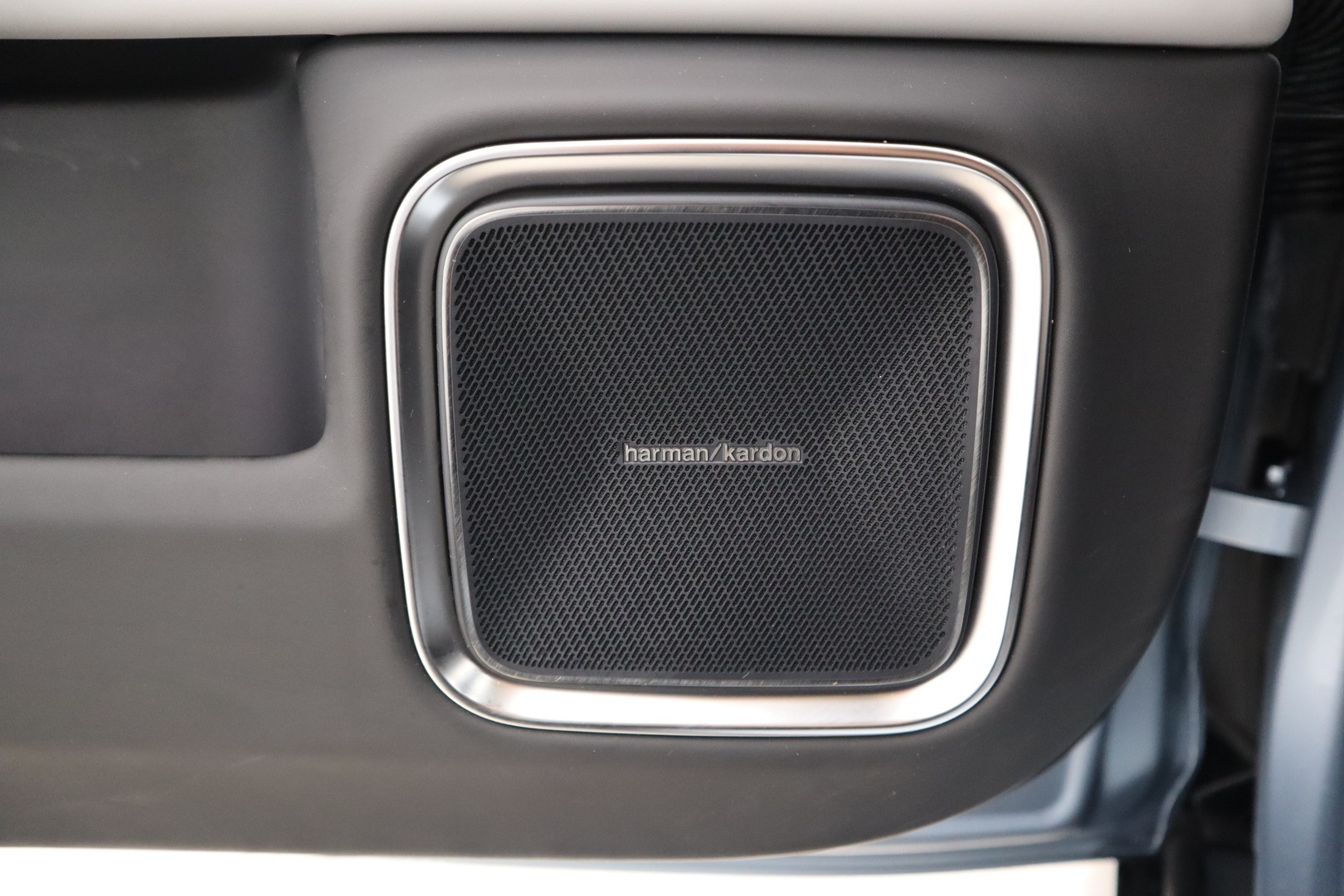 POLESTAR 4 18