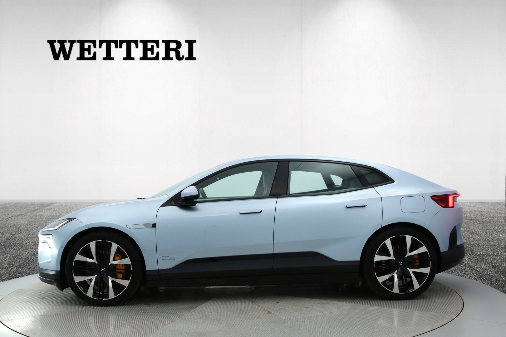 POLESTAR 4 2