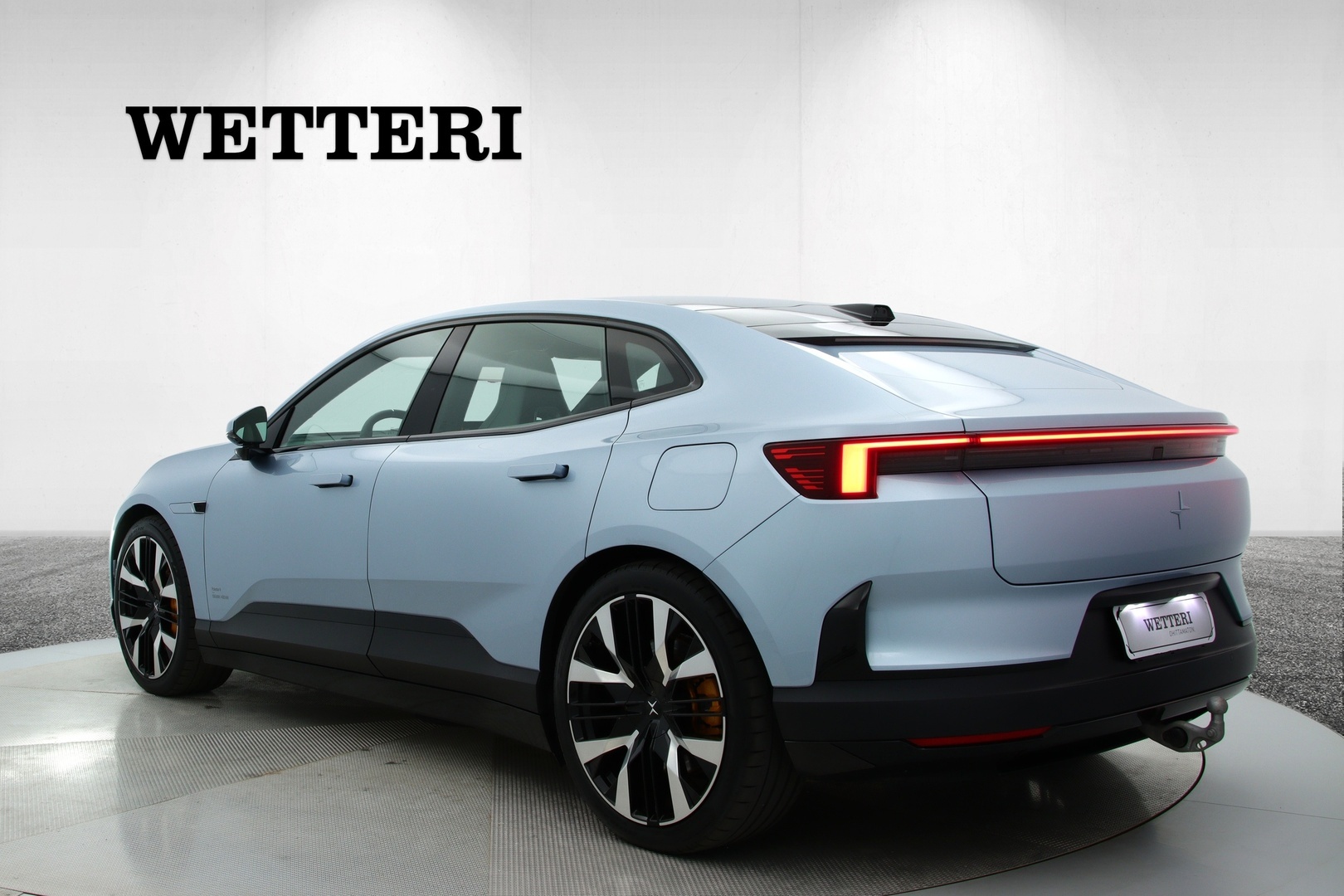 POLESTAR 4 3