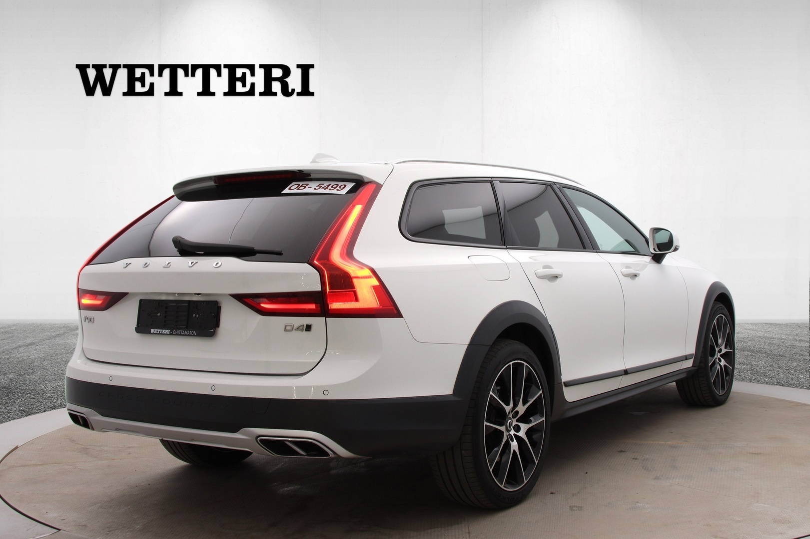 VOLVO V90 Cross Country 2018