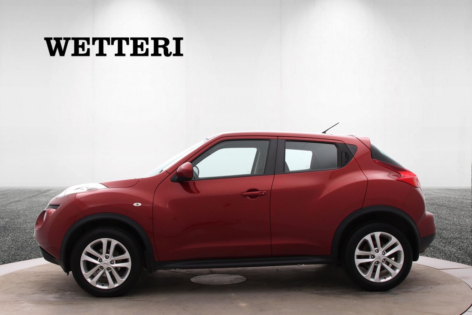 NISSAN Juke 2