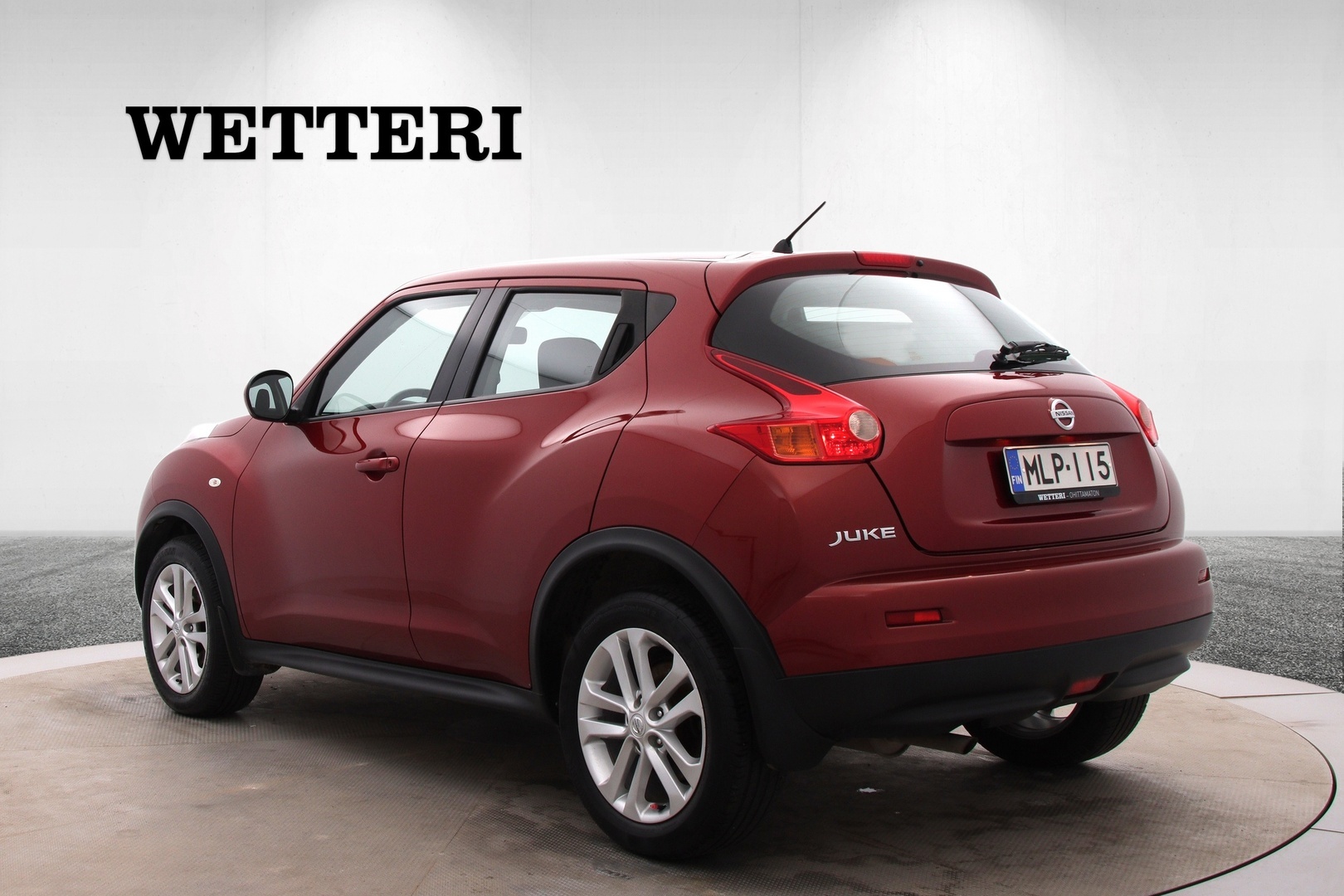 NISSAN Juke 3