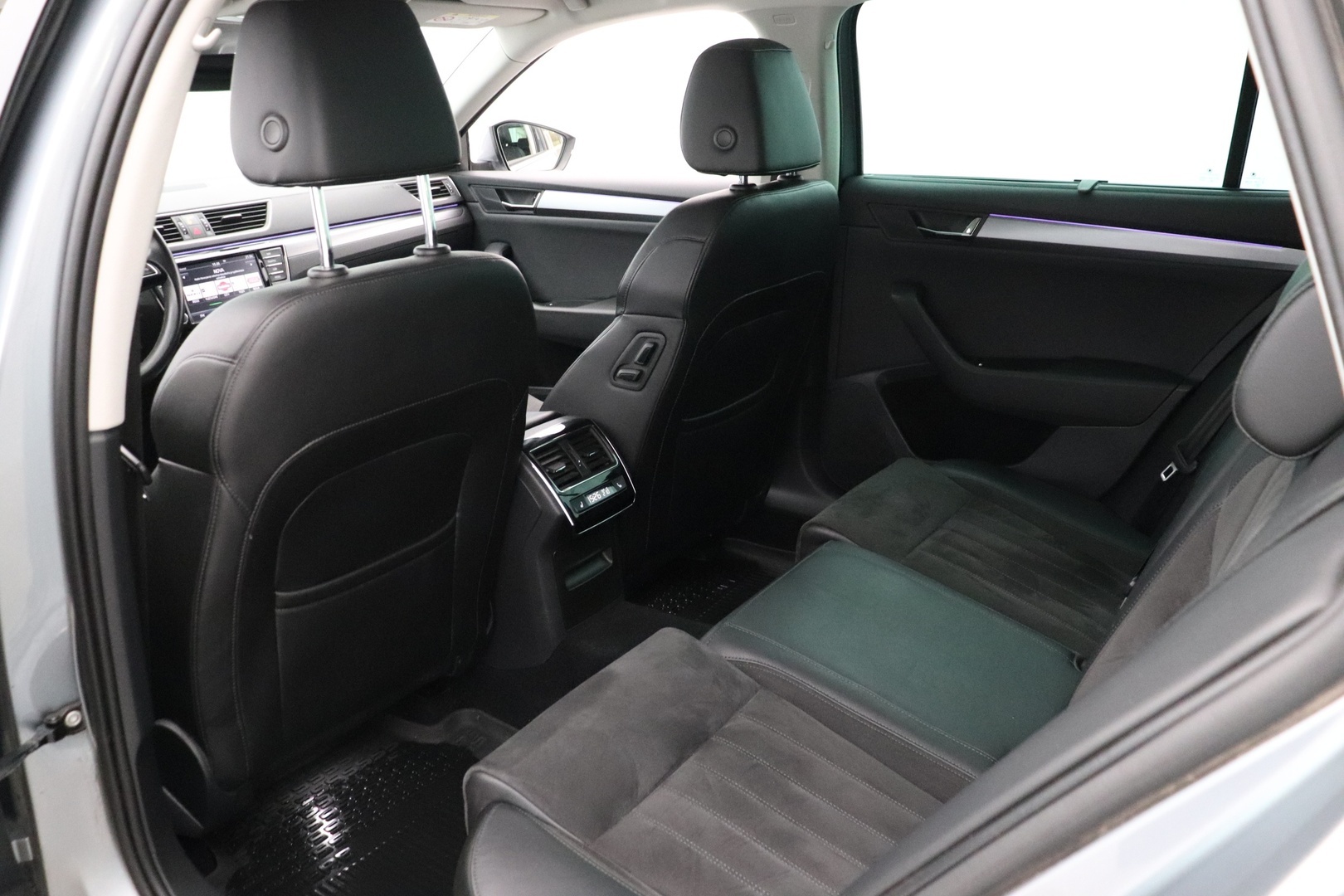 SKODA Superb 2017