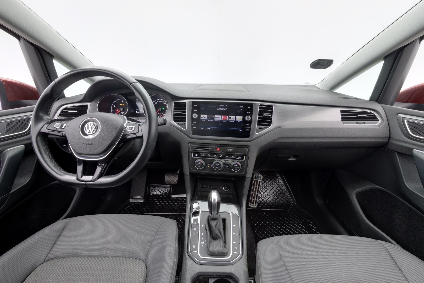 VOLKSWAGEN Golf Sportsvan 2018