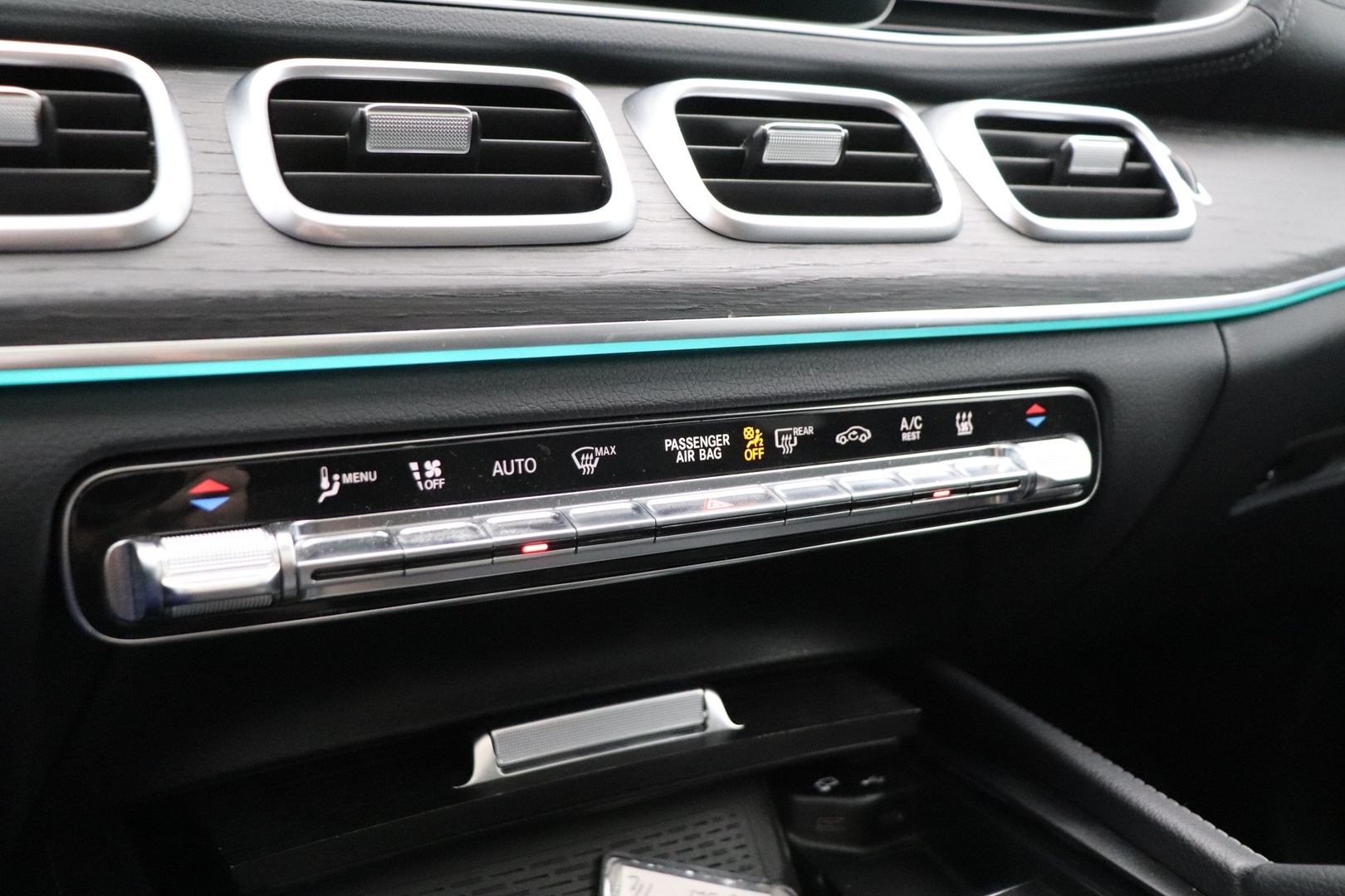 MERCEDES-BENZ GLS 2020