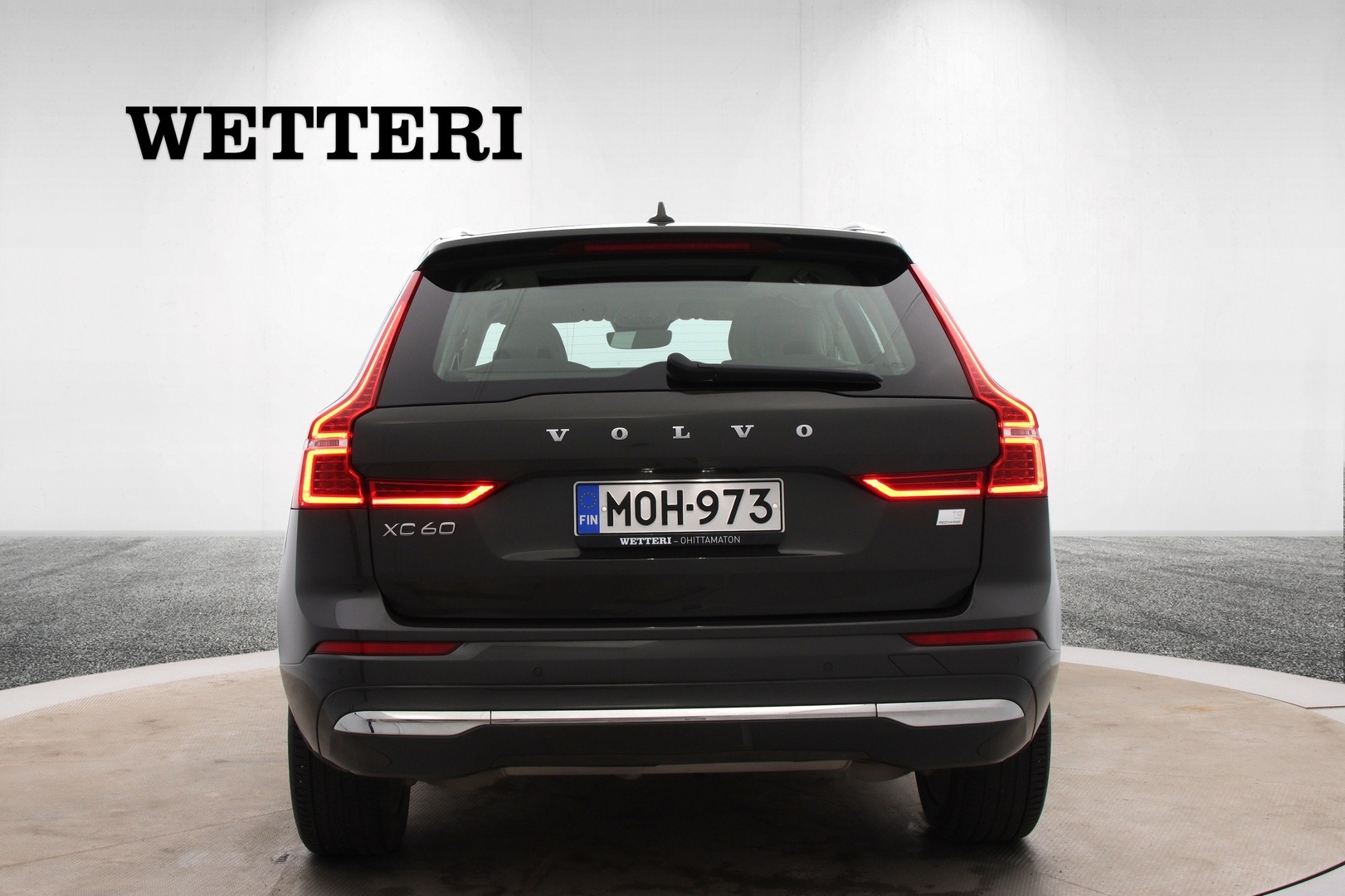 VOLVO XC60 4