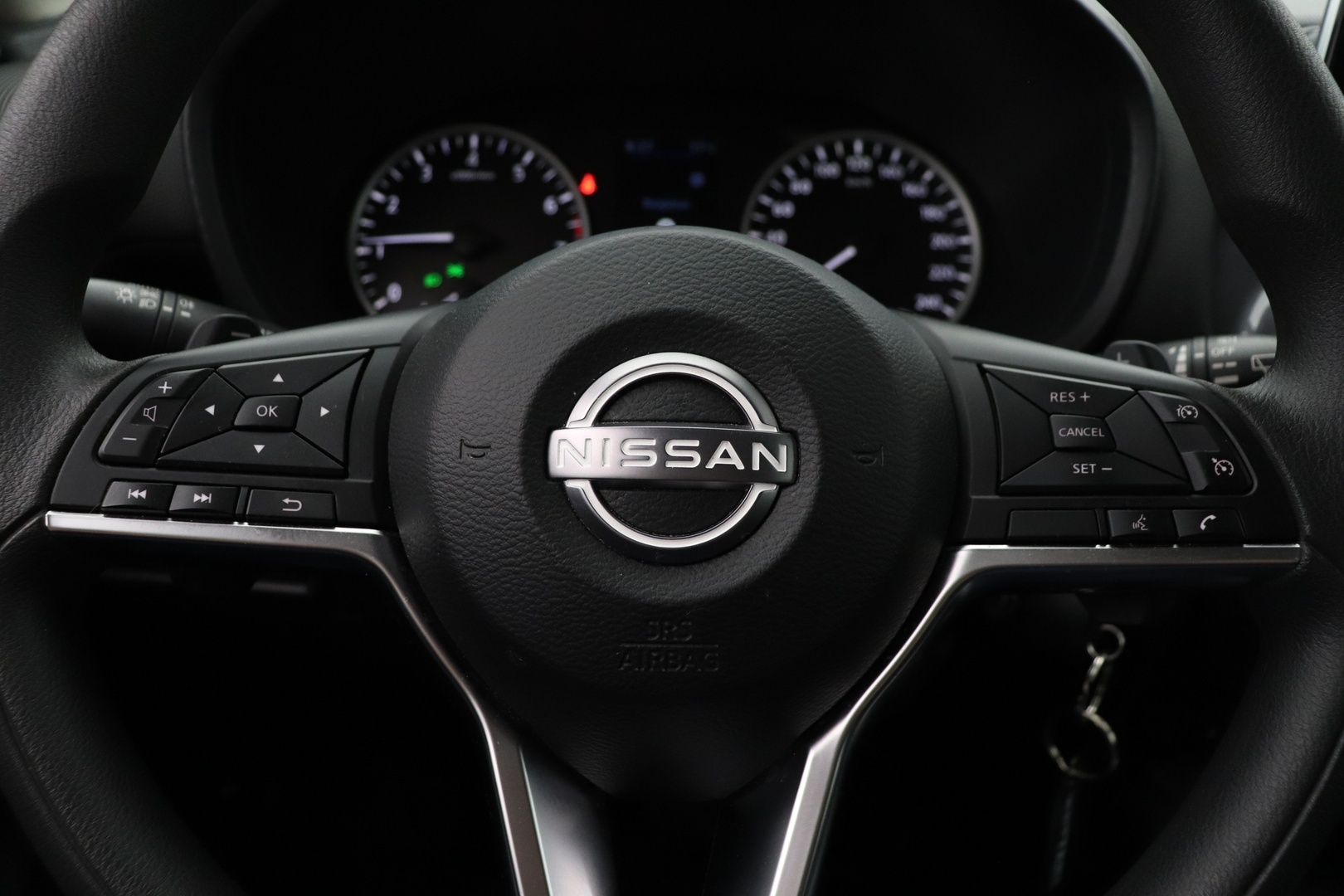NISSAN Juke 2024