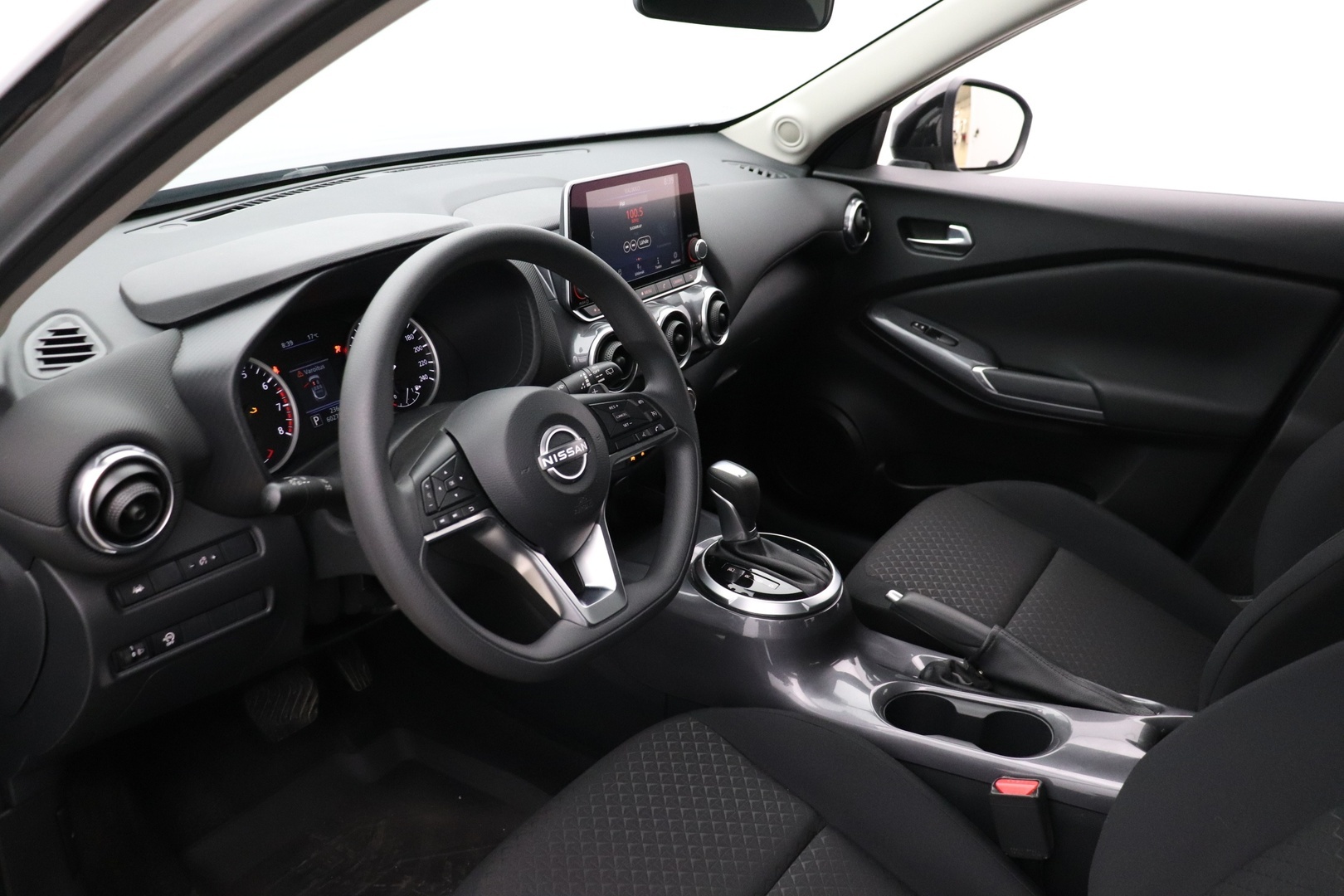 NISSAN Juke 2024