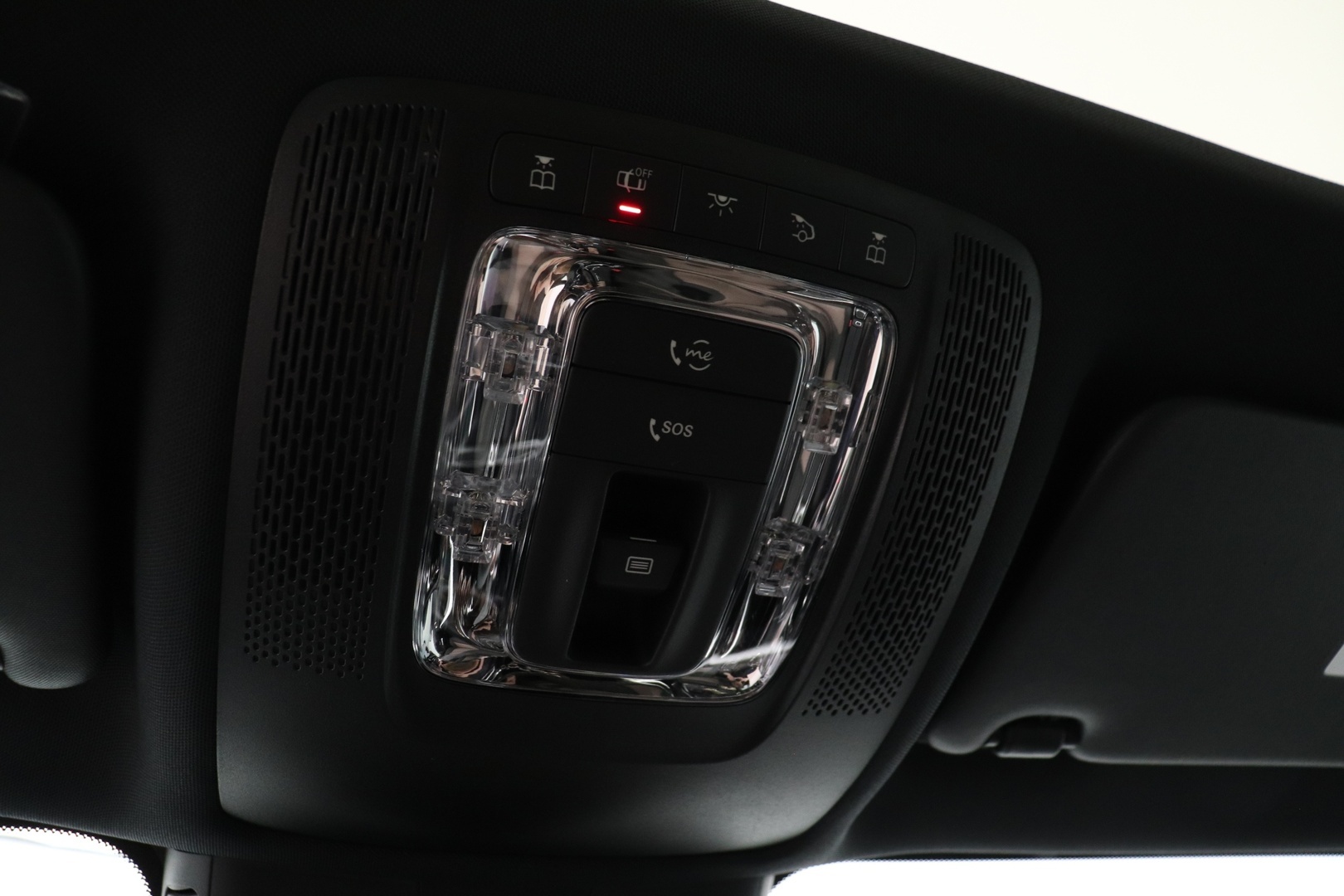 MERCEDES-BENZ EQB 2025