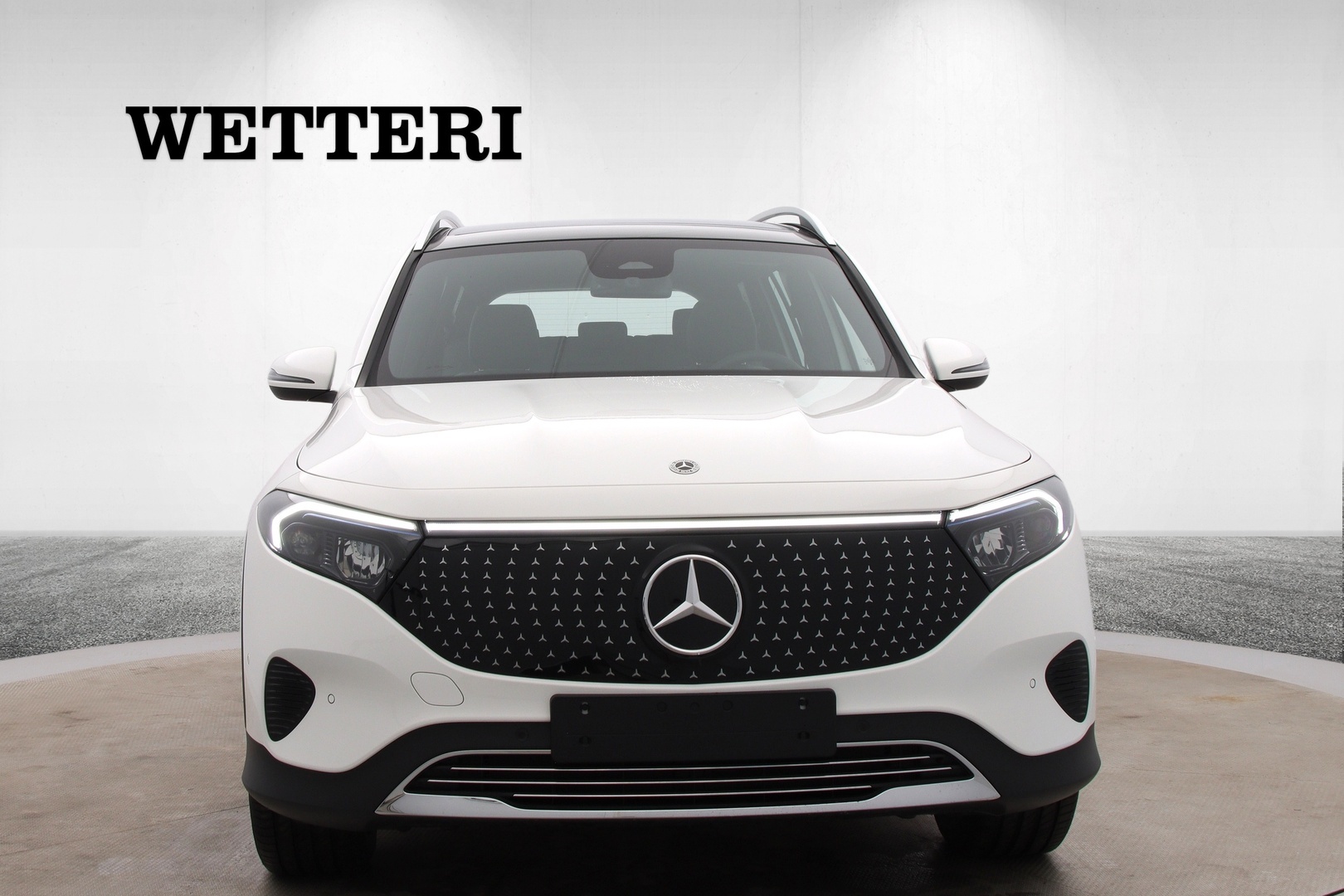 MERCEDES-BENZ EQB 2025