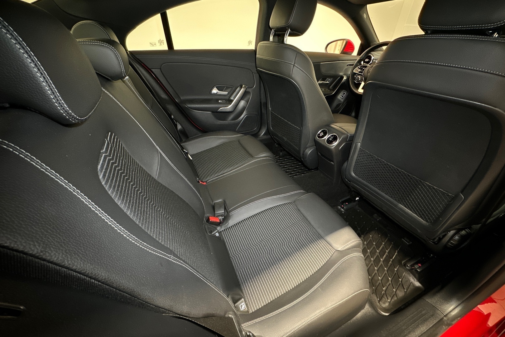 MERCEDES-BENZ CLA 2019