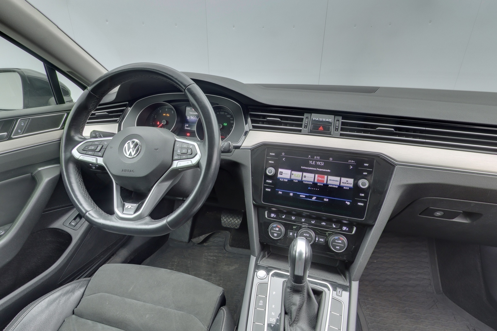 VOLKSWAGEN Passat 2020