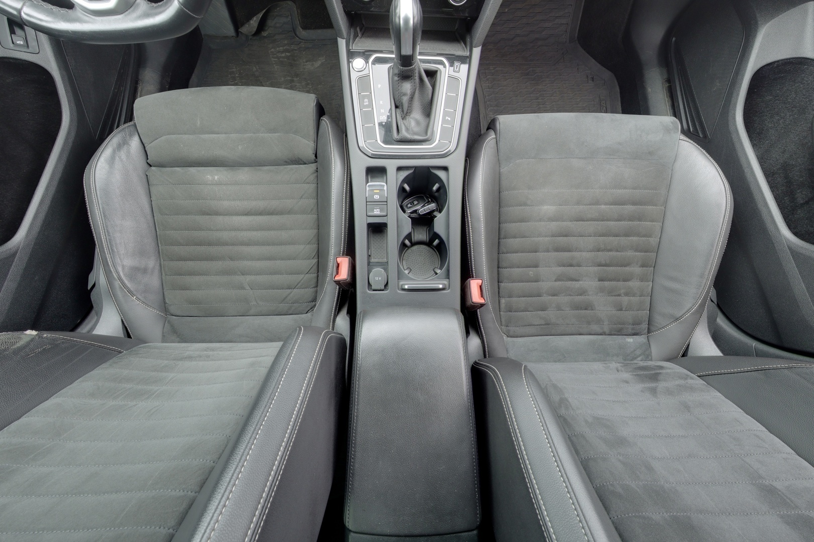VOLKSWAGEN Passat 2020
