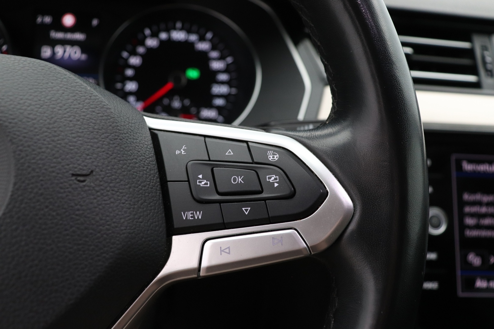 VOLKSWAGEN Passat 2020