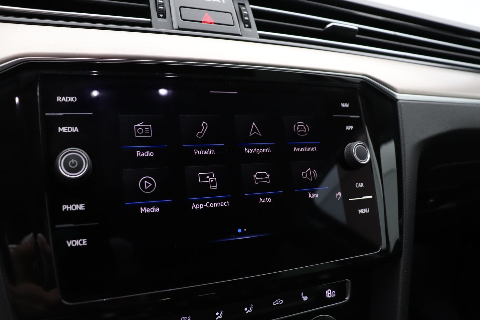 VOLKSWAGEN Passat 2020