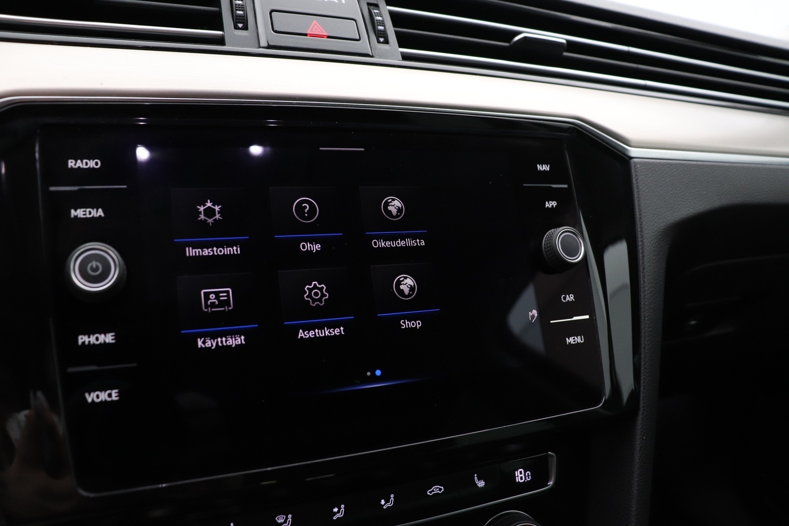VOLKSWAGEN Passat 2020