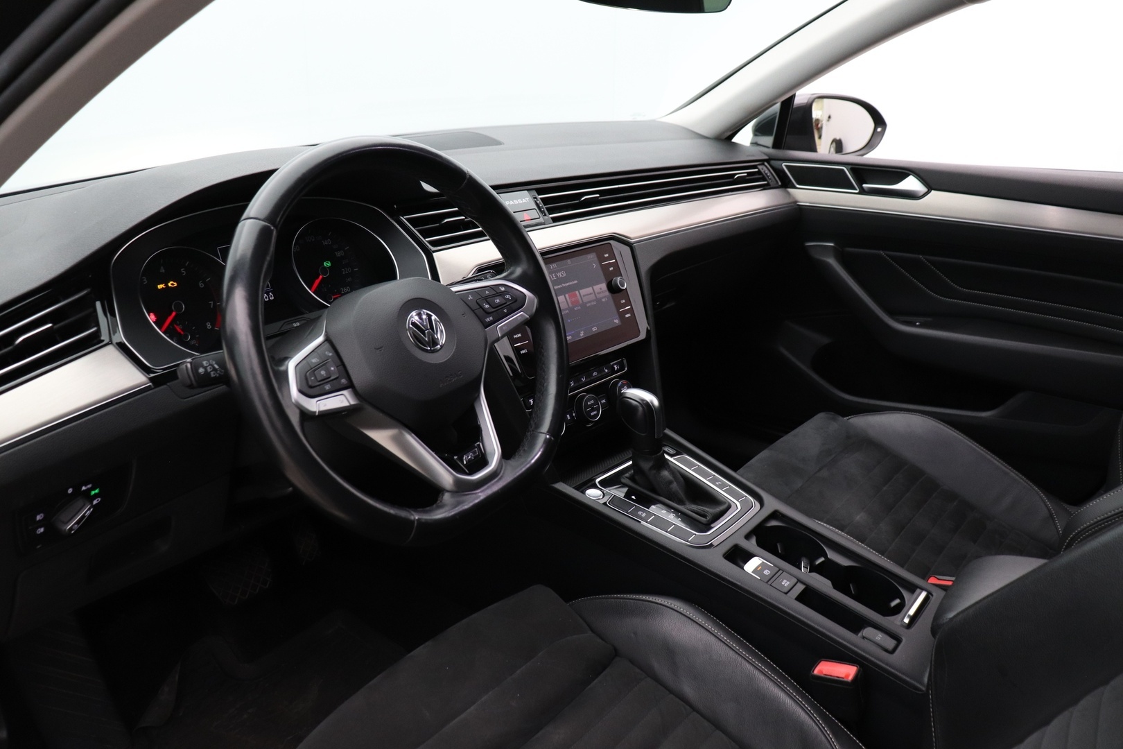 VOLKSWAGEN Passat 2020
