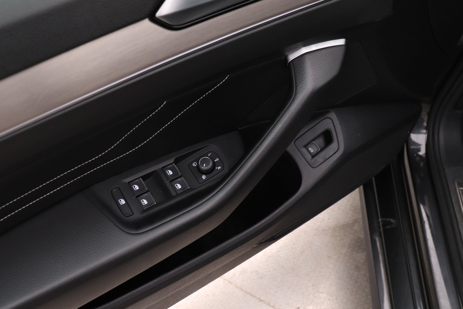 VOLKSWAGEN Passat 2020