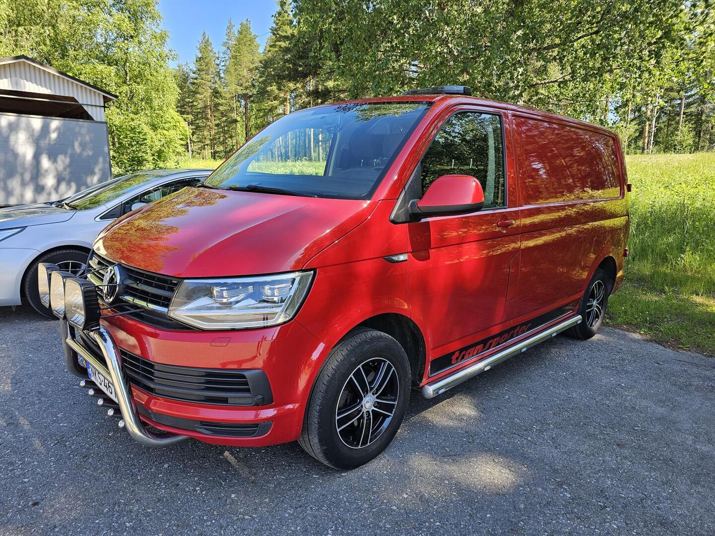 VOLKSWAGEN Transporter 2017