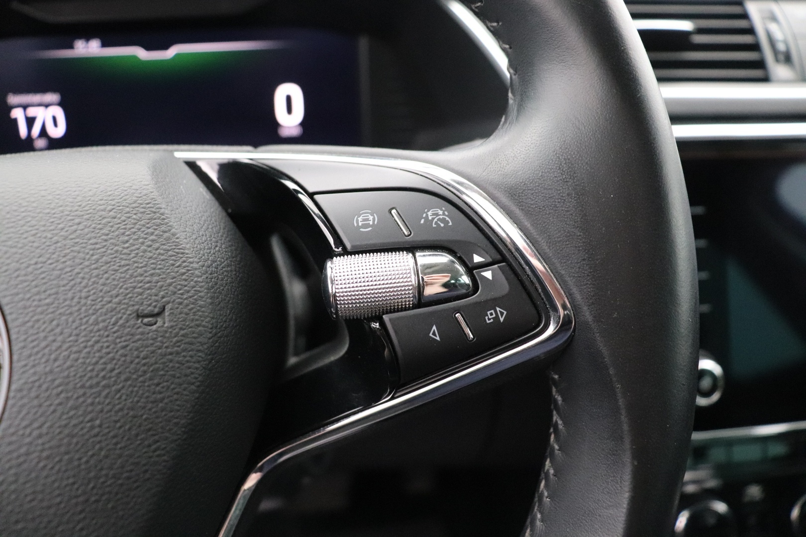 SKODA Superb 2021