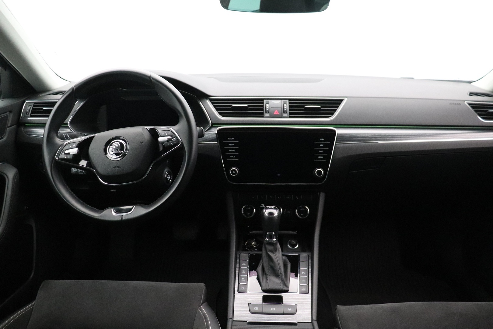 SKODA Superb 2021