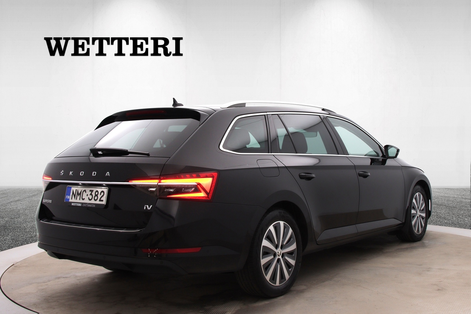 SKODA Superb 2021