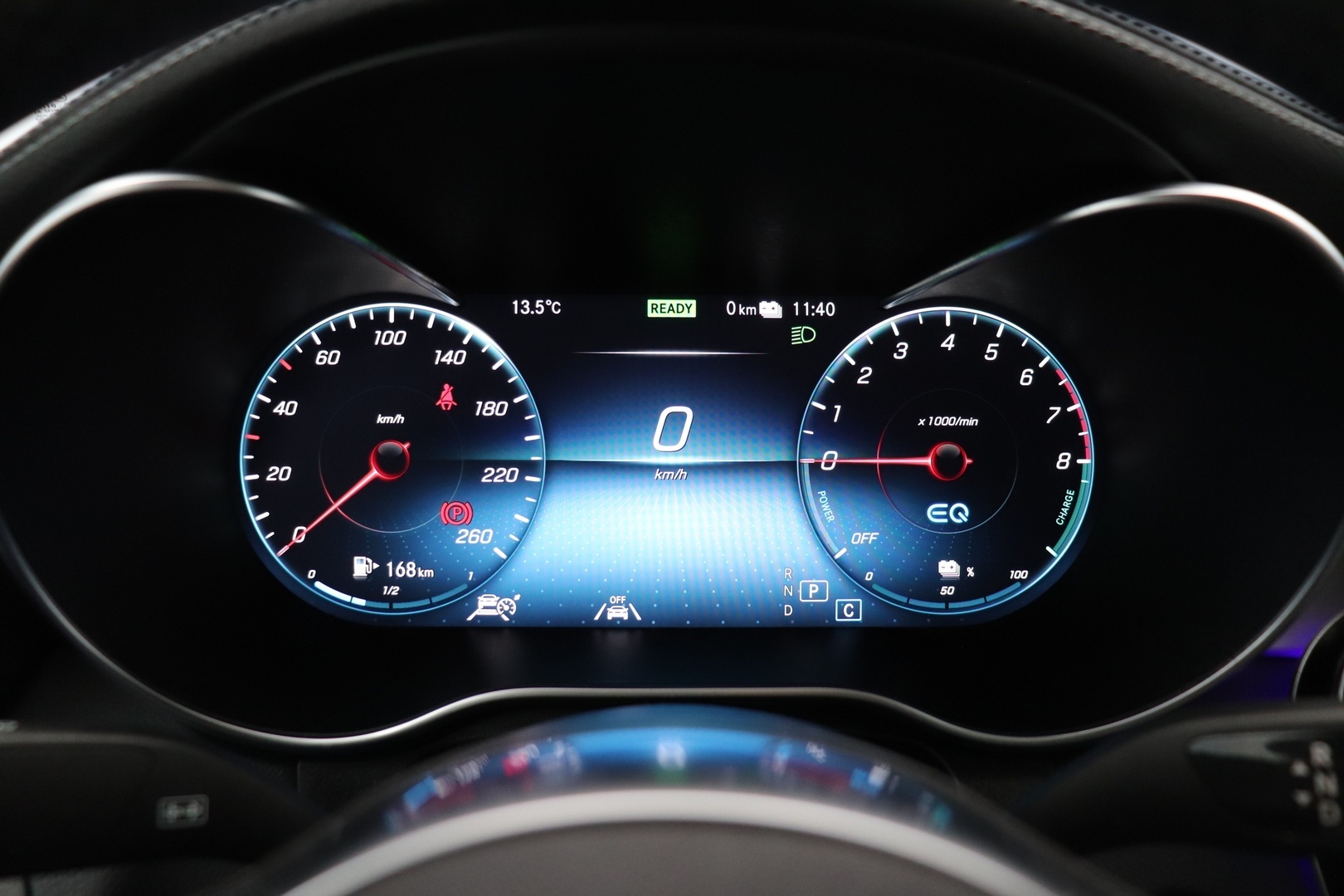 MERCEDES-BENZ GLC 2021