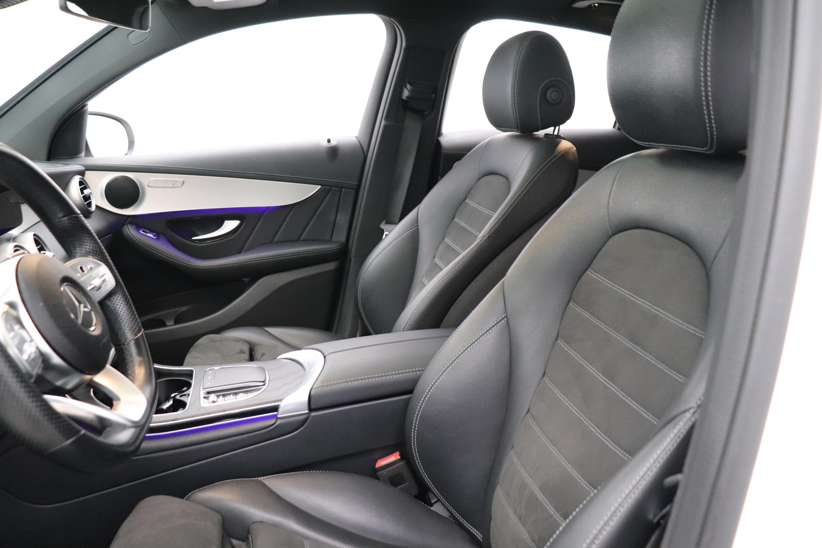 MERCEDES-BENZ GLC 2021