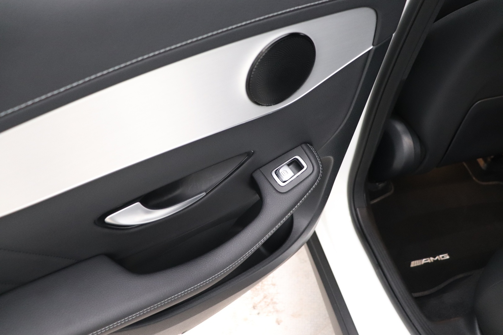 MERCEDES-BENZ GLC 2021