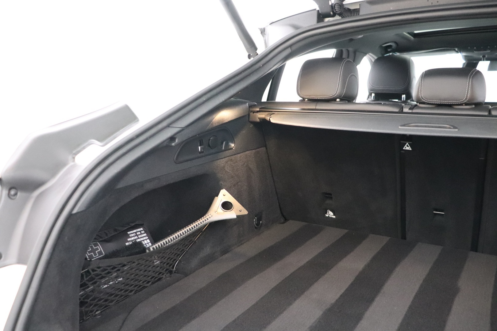 MERCEDES-BENZ GLC 2021