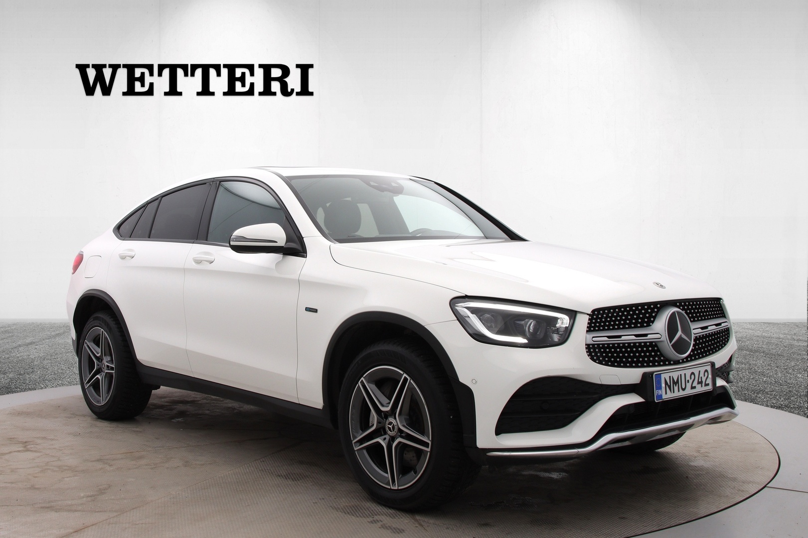 MERCEDES-BENZ GLC 2021