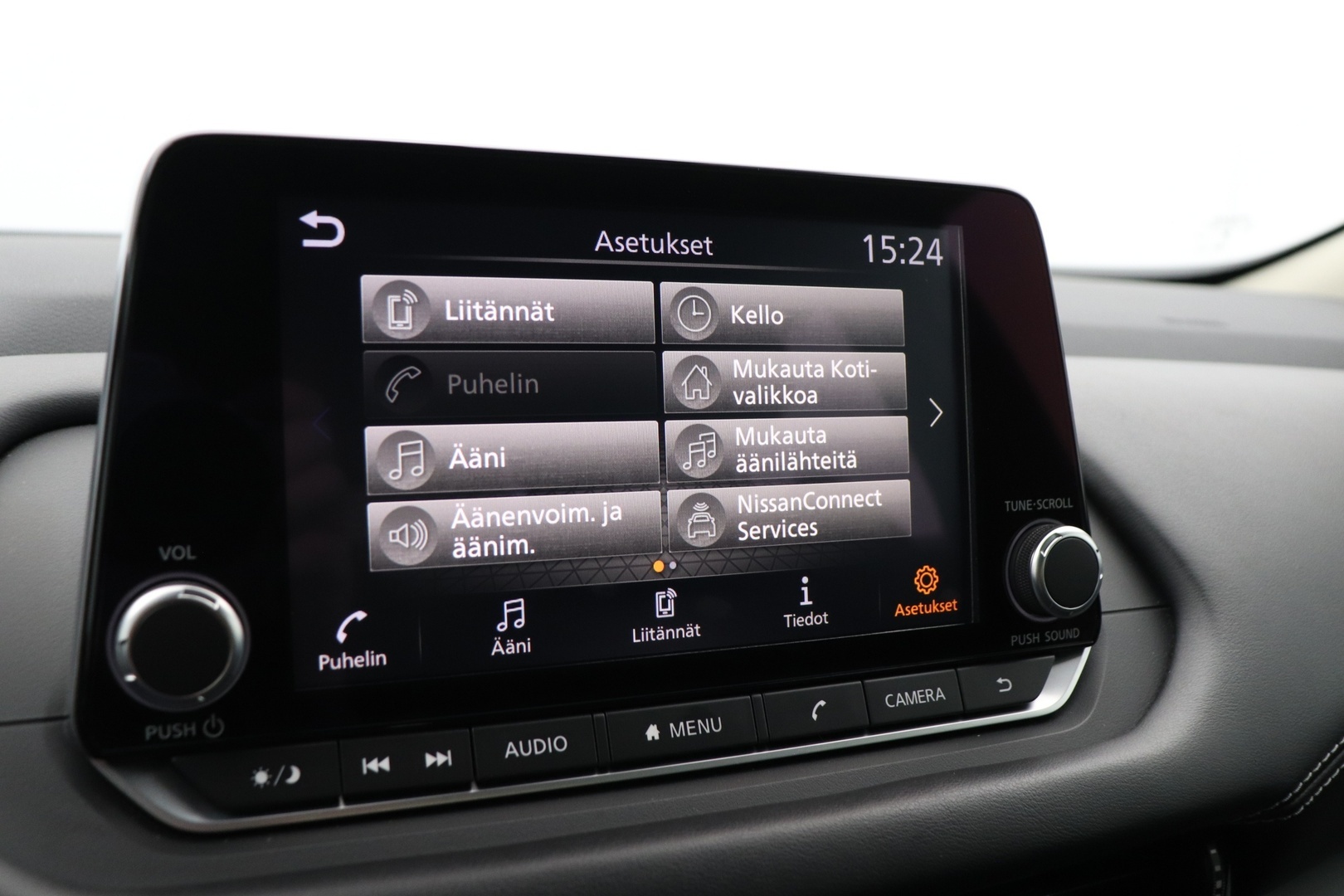 NISSAN Qashqai 2024