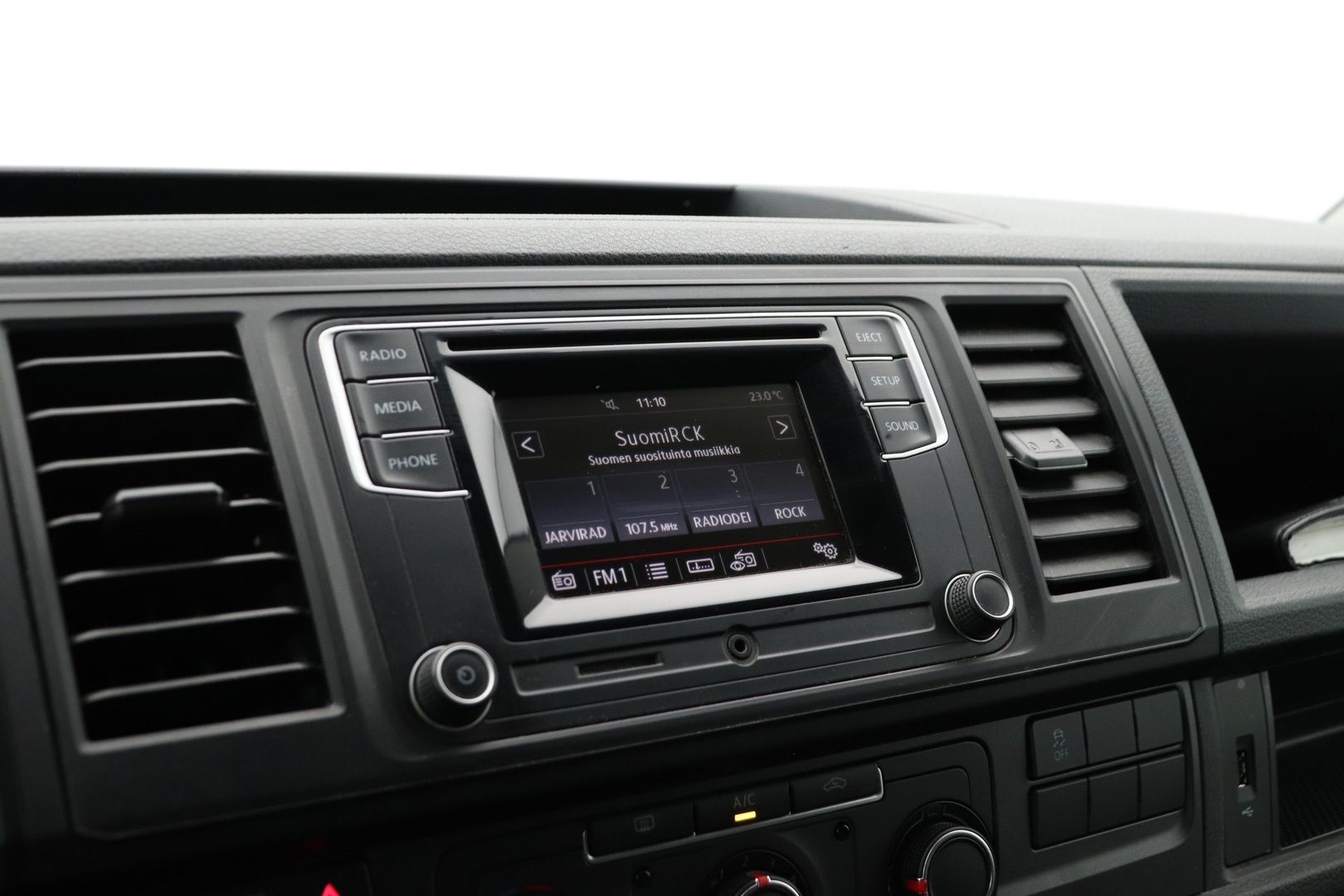 VOLKSWAGEN Transporter 2017