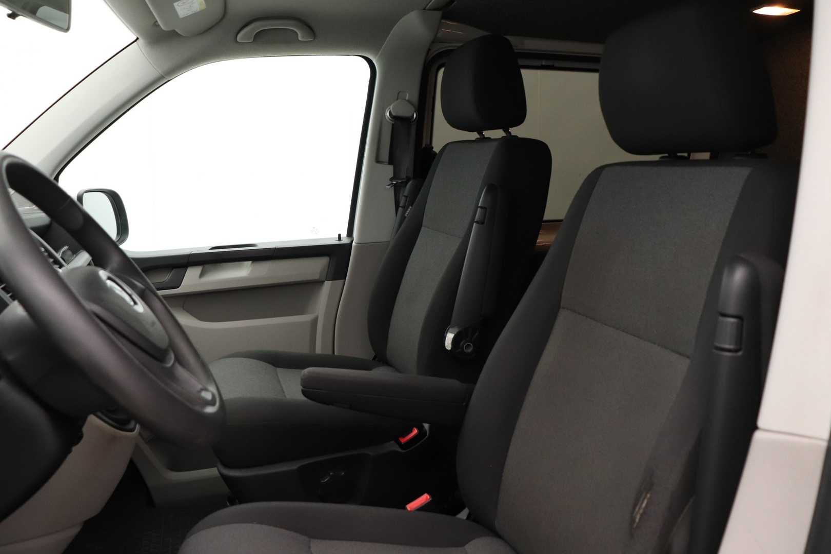 VOLKSWAGEN Transporter 2017