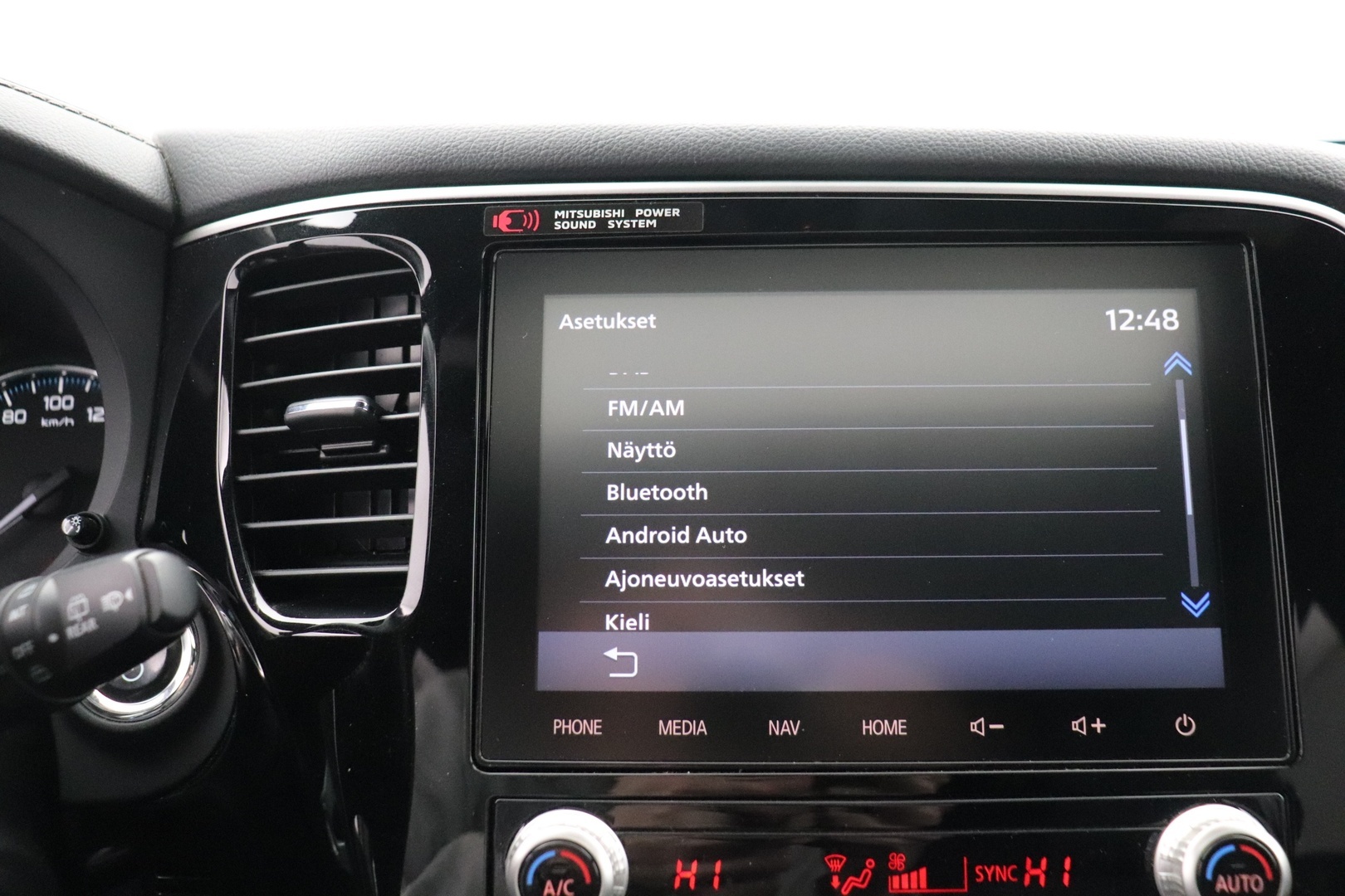 MITSUBISHI Outlander PHEV 2021