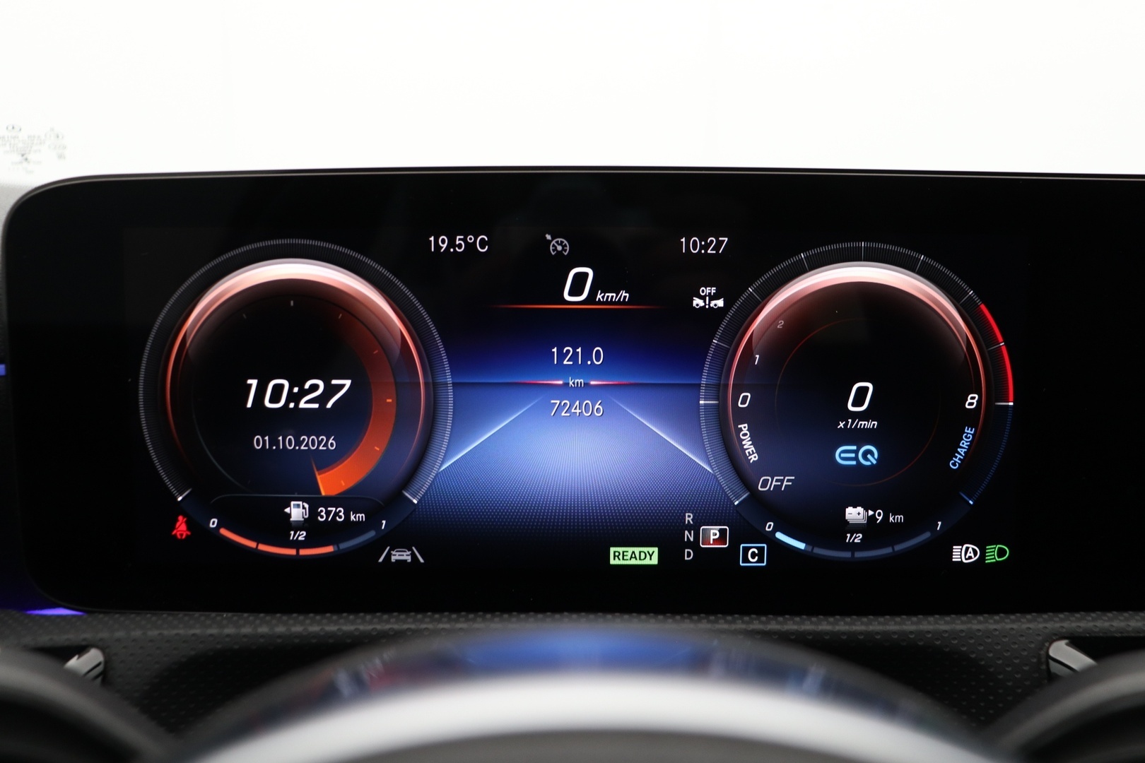MERCEDES-BENZ A 2022