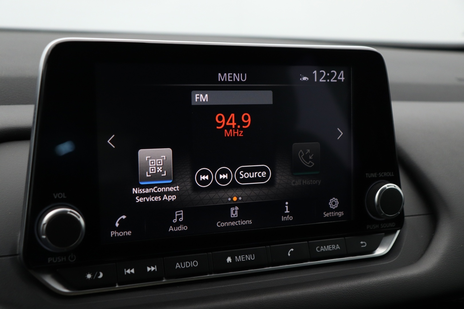 NISSAN Qashqai 2024
