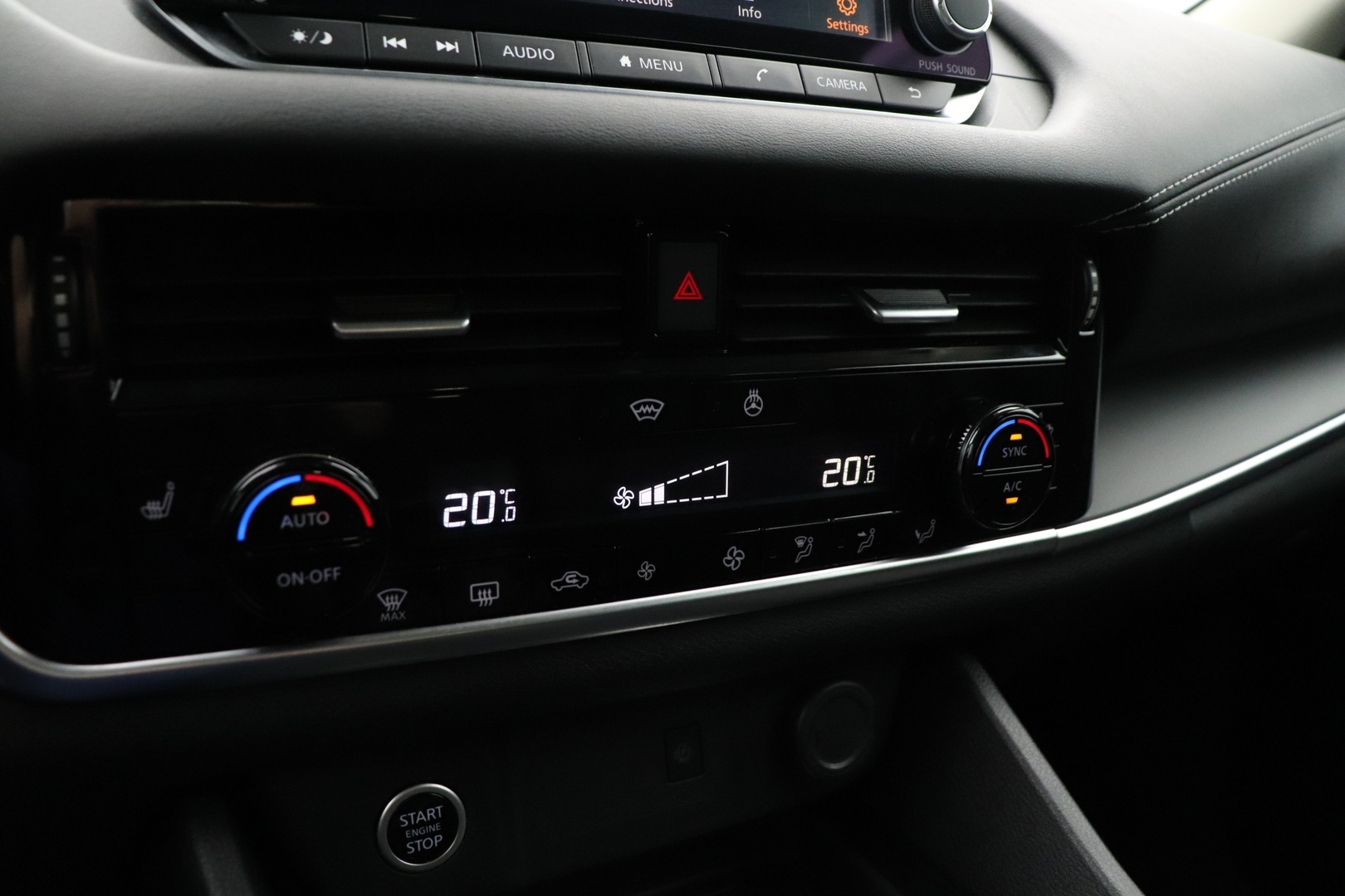 NISSAN Qashqai 2024