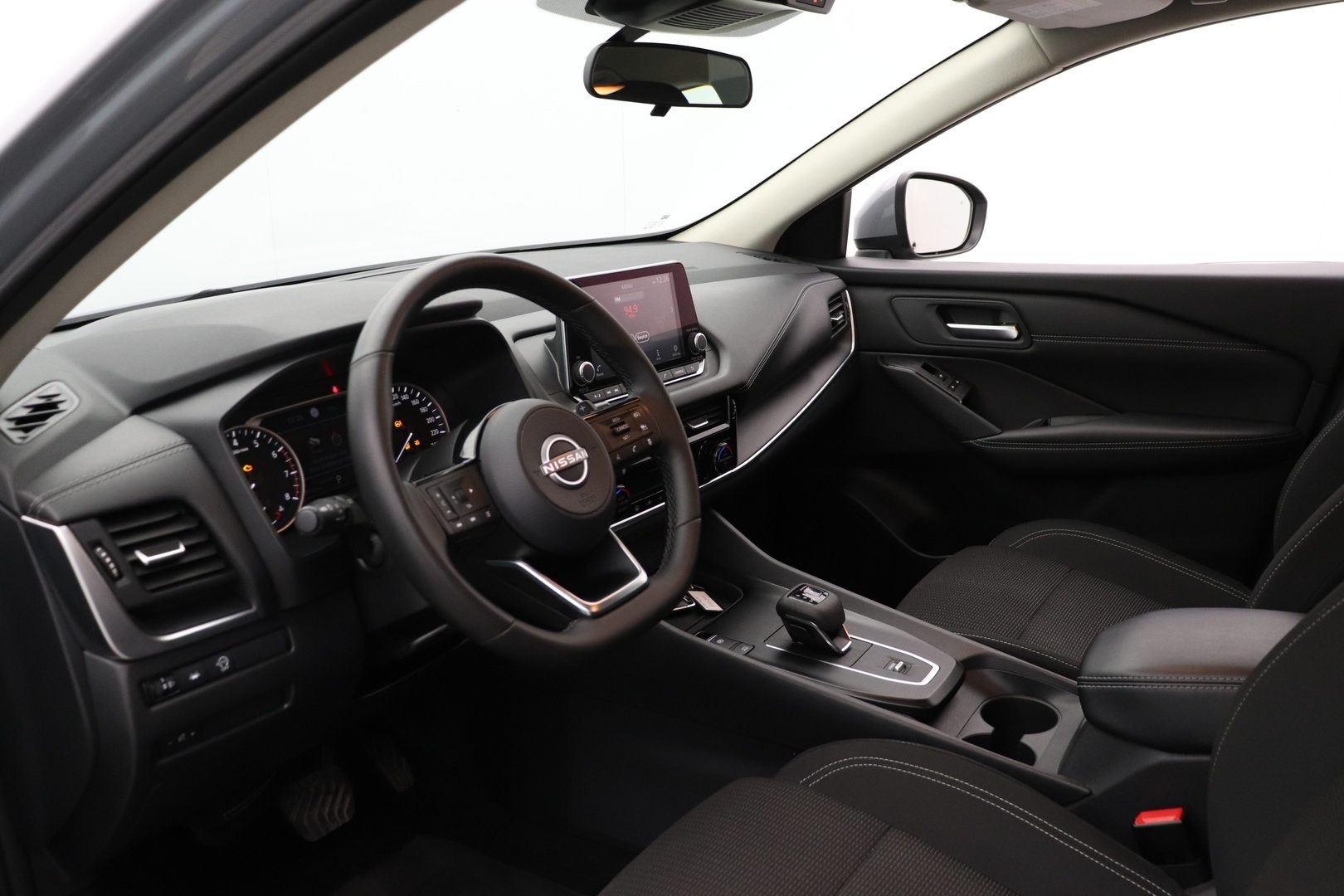 NISSAN Qashqai 2024