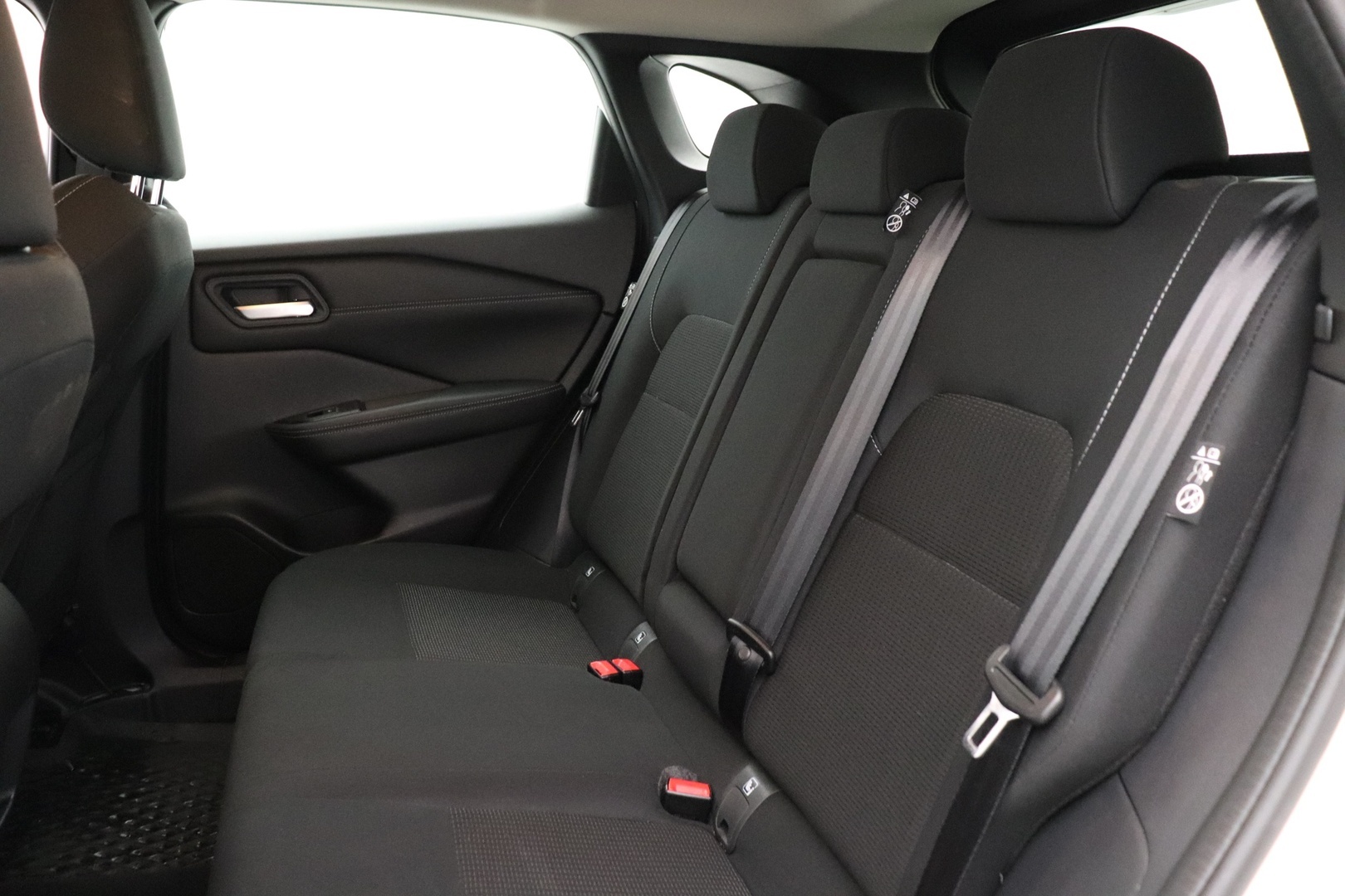 NISSAN Qashqai 2024