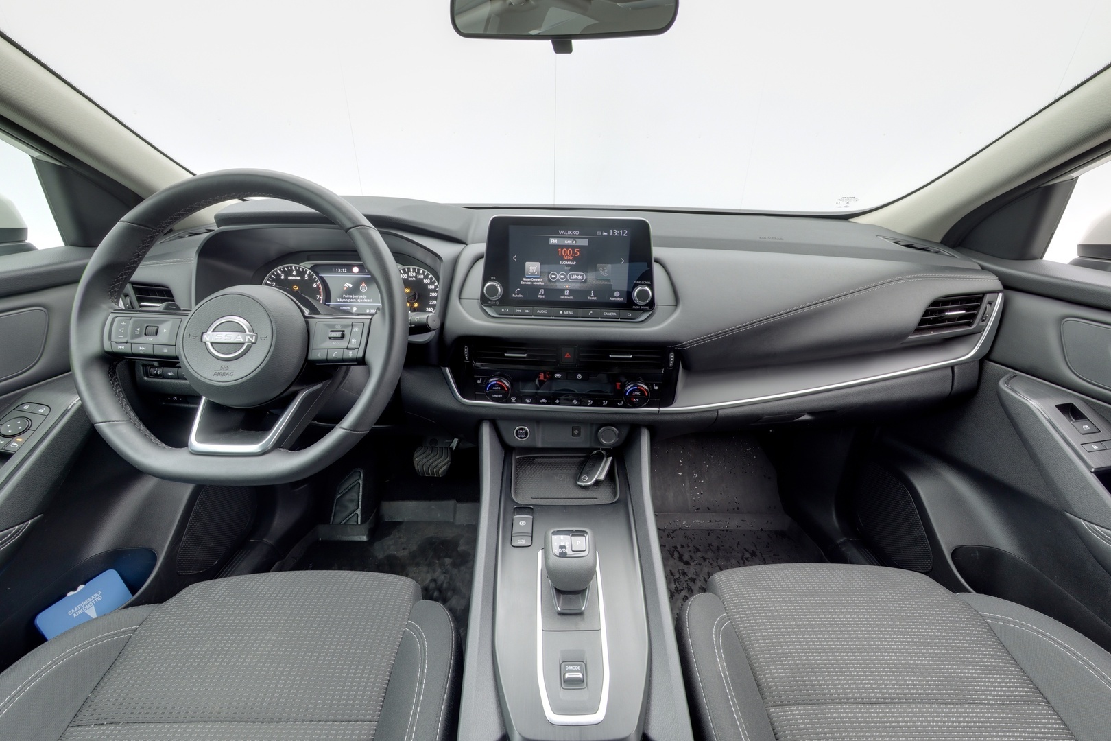 NISSAN Qashqai 2024