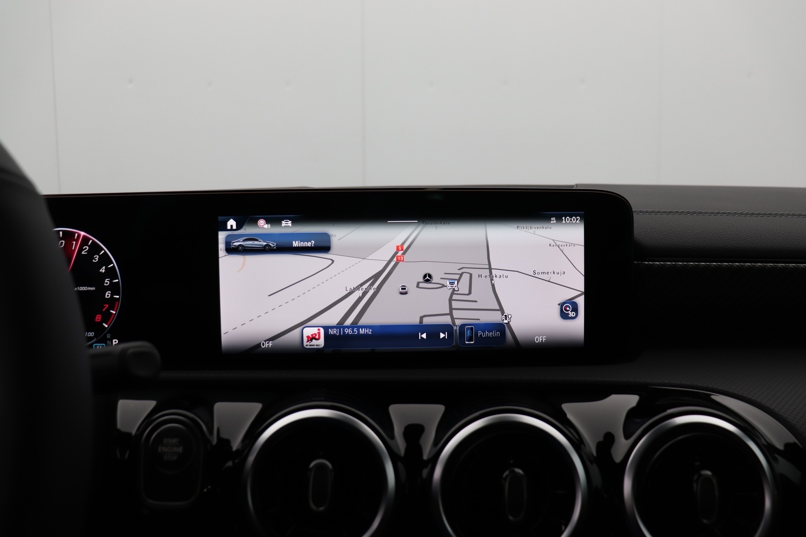 MERCEDES-BENZ CLA 2025