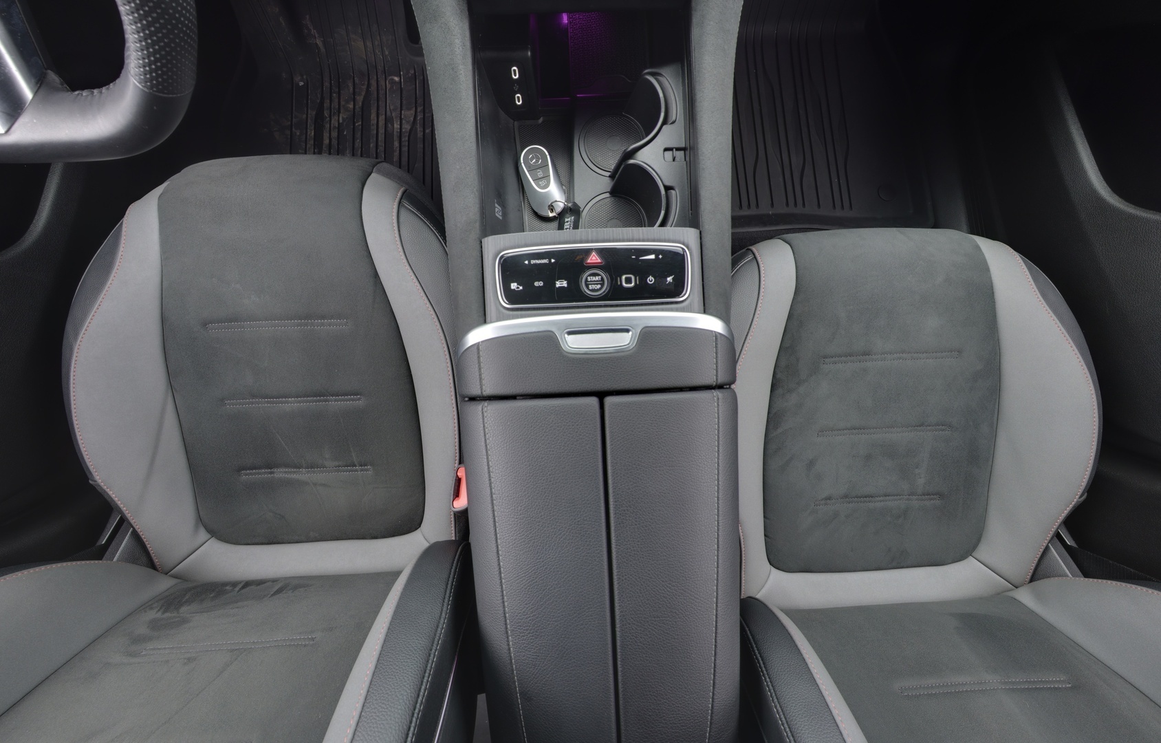 MERCEDES-BENZ EQE 2023