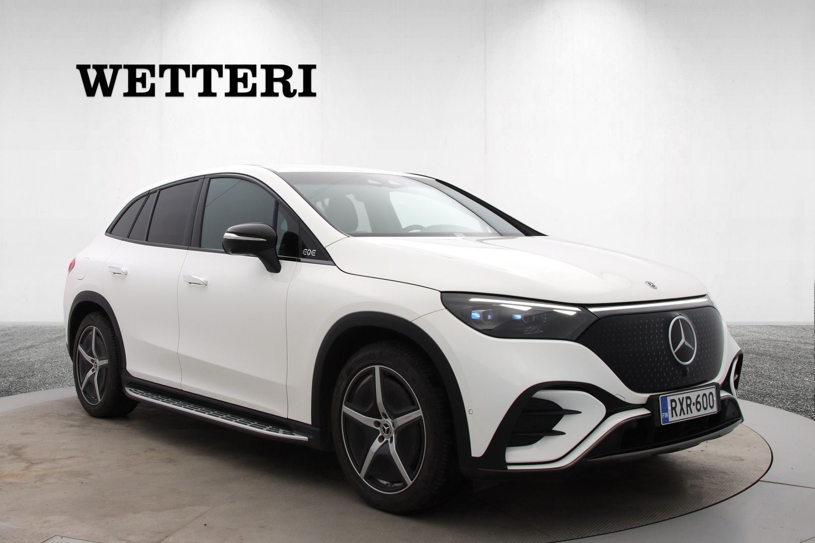 MERCEDES-BENZ EQE 2023